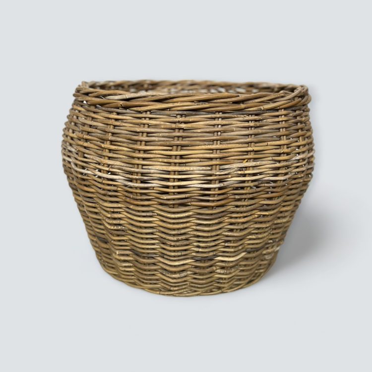 alquiler de mobiliario para eventos y bodas en sevilla. Alquiler de cesteria para decoracion