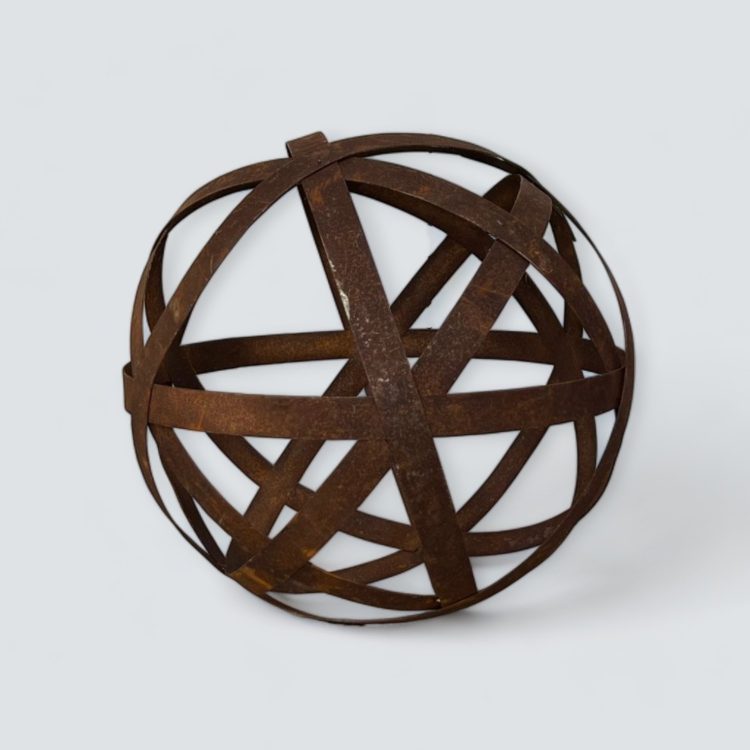 alquiler de mobiliario para eventos y bodas en sevilla. Alquiler de esfera de metal para decoracion