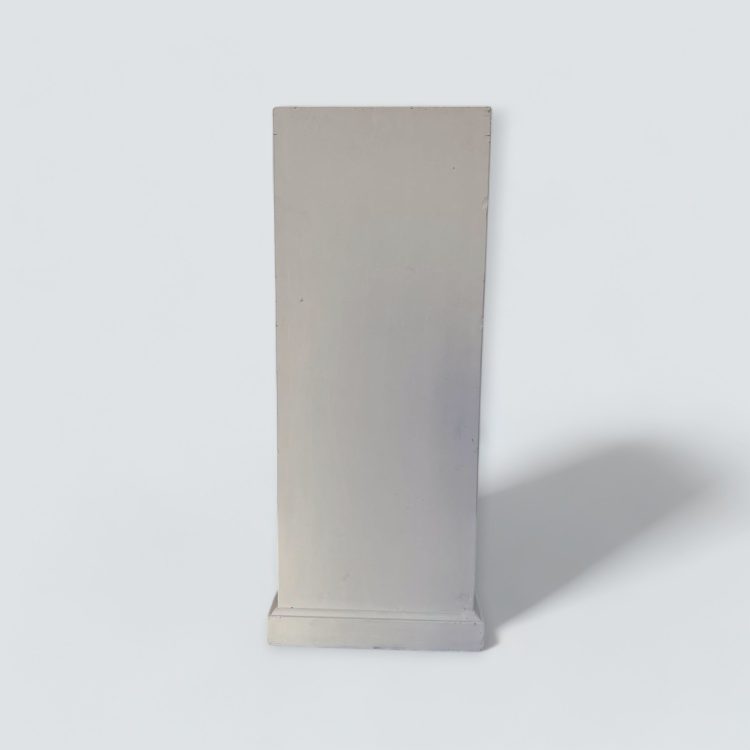 alquiler de mobiliario para eventos y bodas en sevilla. Alquiler de peana para decoracion
