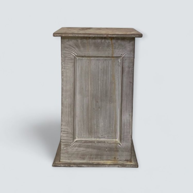alquiler de mobiliario para eventos y bodas en sevilla. Alquiler de peana para decoracion