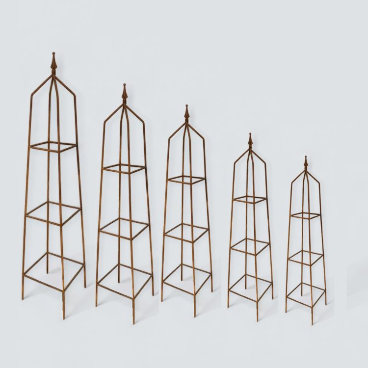 alquiler de mobiliario para eventos y bodas en sevilla. Alquiler de estructura hierro para decoracion