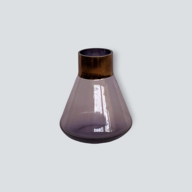 alquiler de mobiliario para eventos y bodas en sevilla. Alquiler de botella de cristal para decoracion