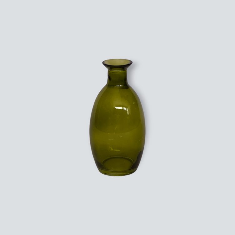 alquiler de mobiliario para eventos y bodas en sevilla. Alquiler de botella de cristal para decoracion