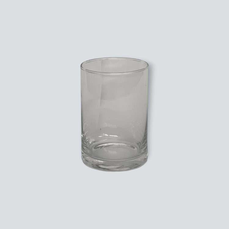 alquiler de mobiliario para eventos y bodas en sevilla. Alquiler de tubo cristal para decoracion