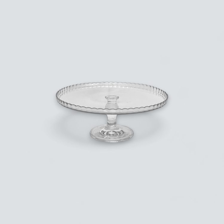 alquiler de mobiliario para eventos y bodas en sevilla. Alquiler de tartera de cristal para decoracion