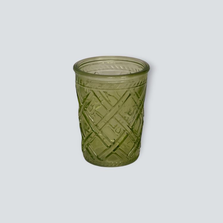alquiler de mobiliario para eventos y bodas en sevilla. Alquiler de vaso de cristal para decoracion