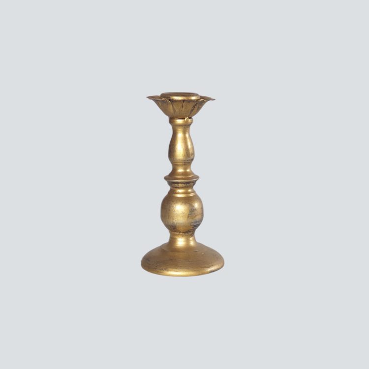 alquiler de mobiliario para eventos y bodas en sevilla. Alquiler de portavelas para decoracion