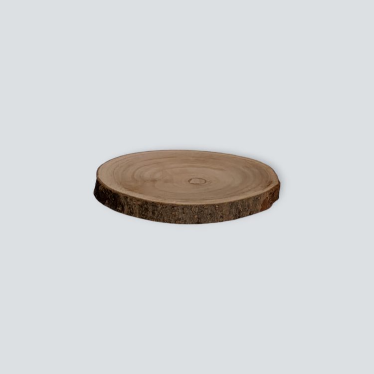 alquiler de mobiliario para eventos y bodas en sevilla. Alquiler de roda de madera para decoracion